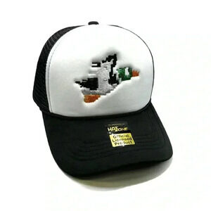 Duck Hunt XL Mesh Trucker Snapback (White/Black)